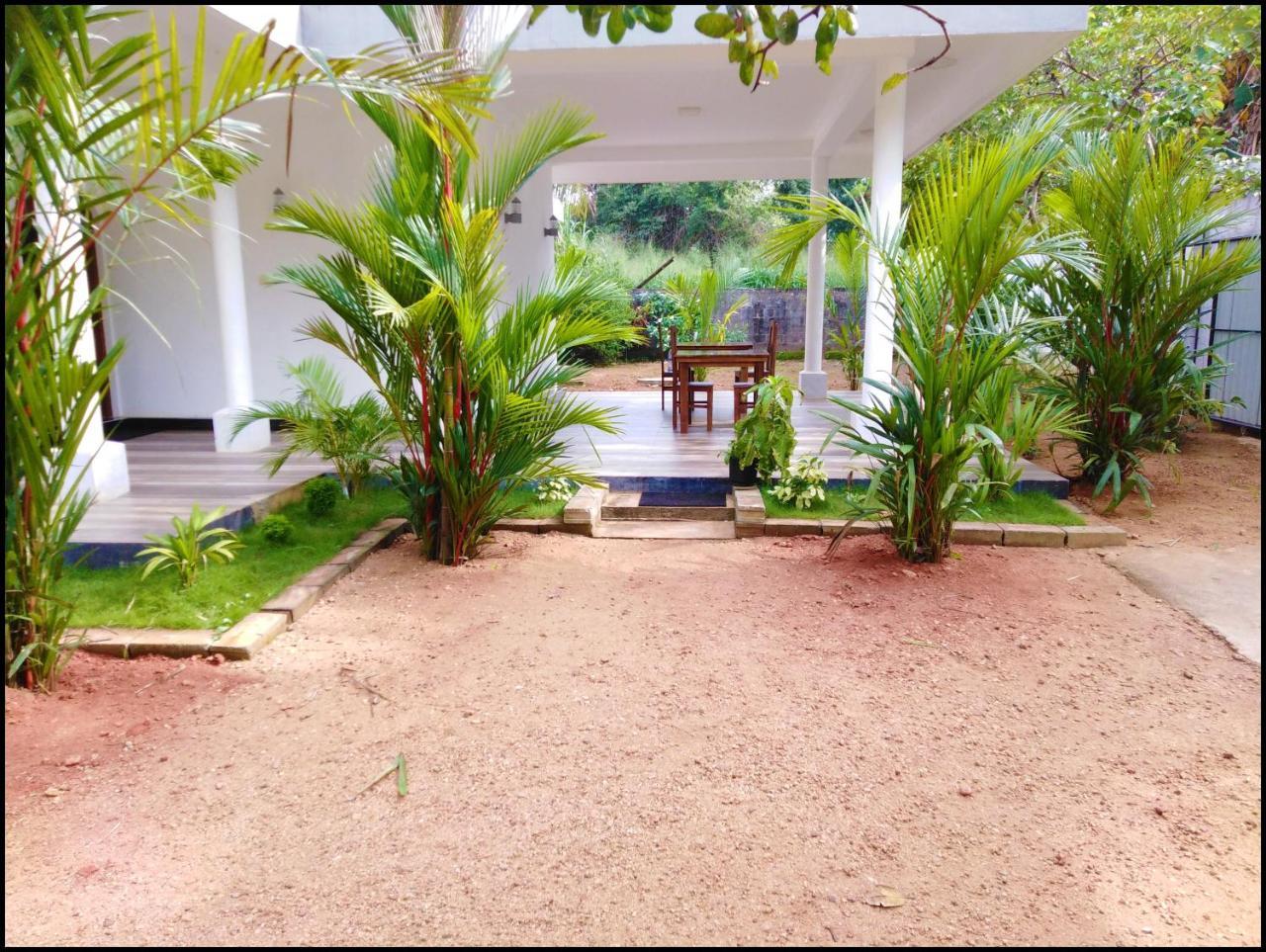 Silver Sand Villa Дамбула Екстериор снимка